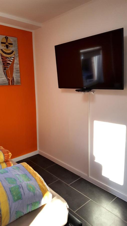 Apartment Einpaar Schritte Zum *