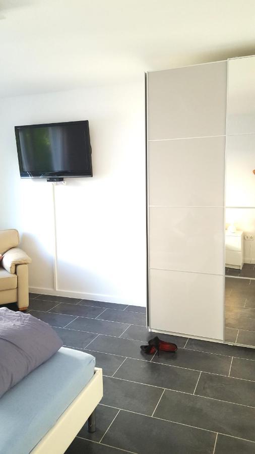 Apartment Einpaar Schritte Zum *